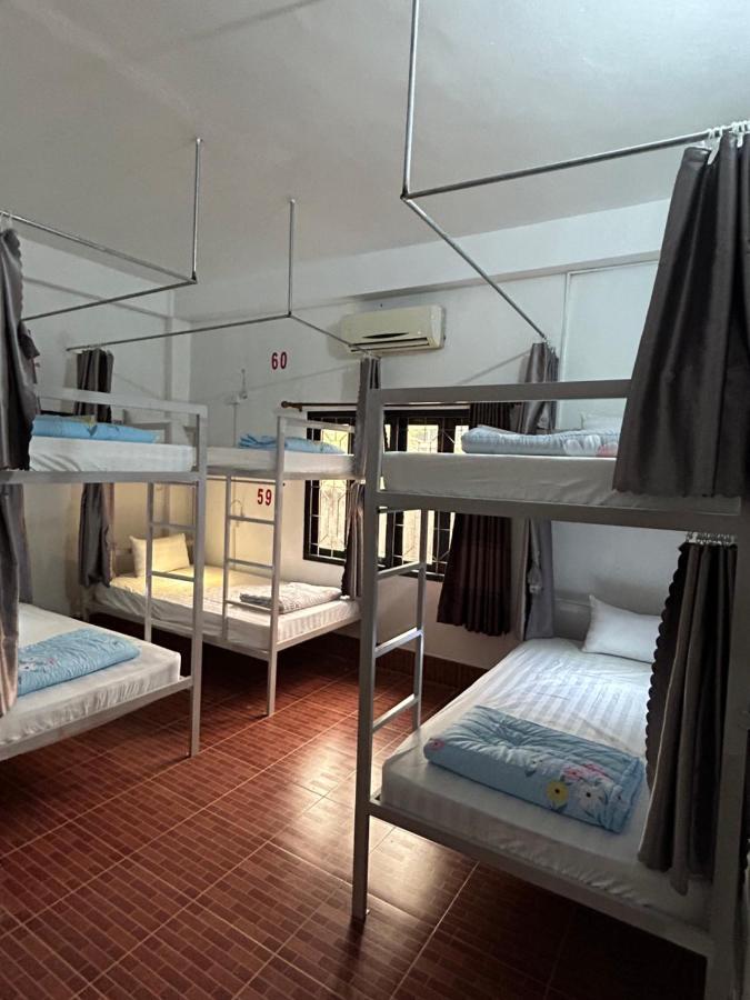 Vang Vieng Backpackers Hostel Exteriör bild