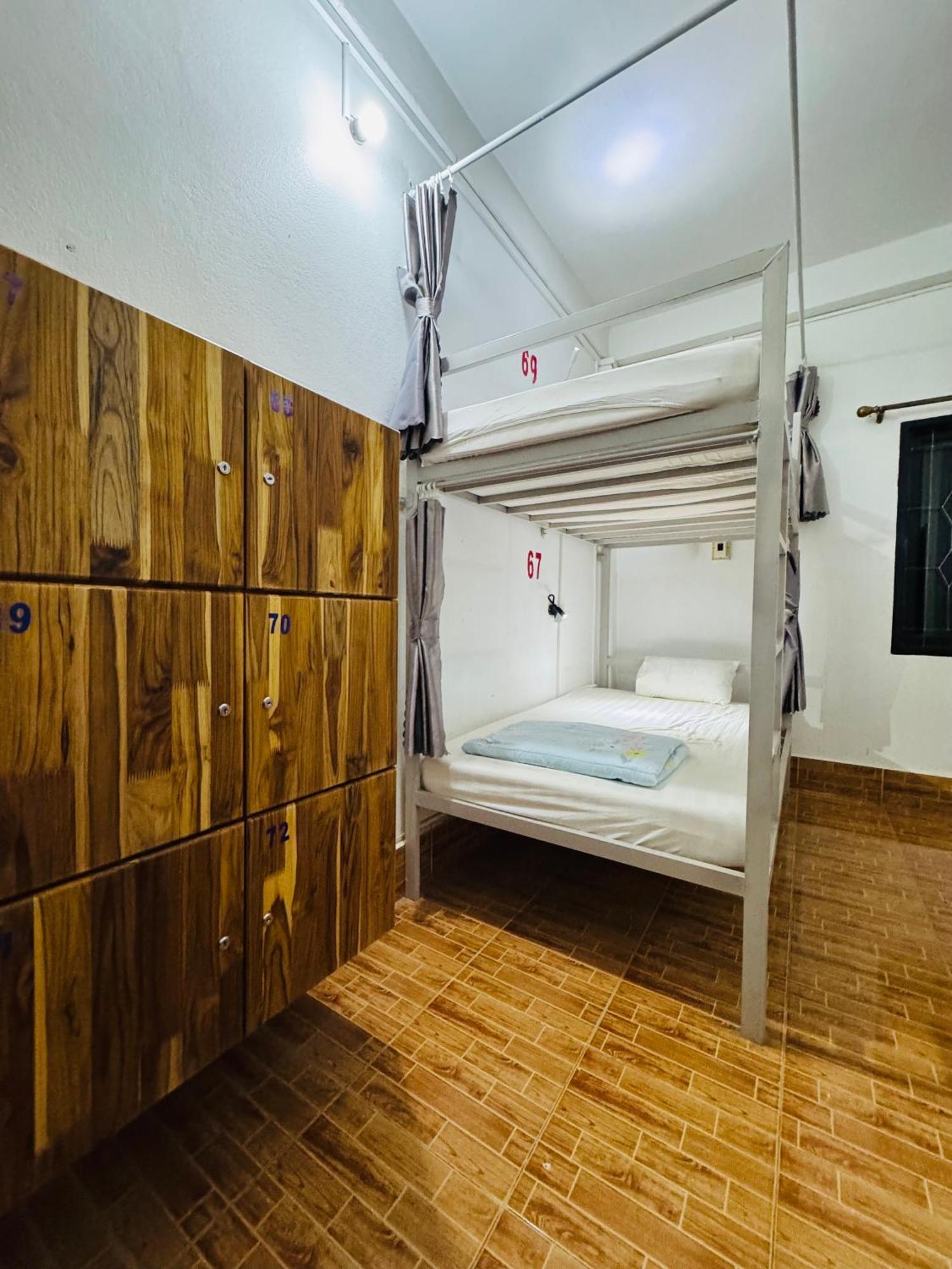Vang Vieng Backpackers Hostel Exteriör bild